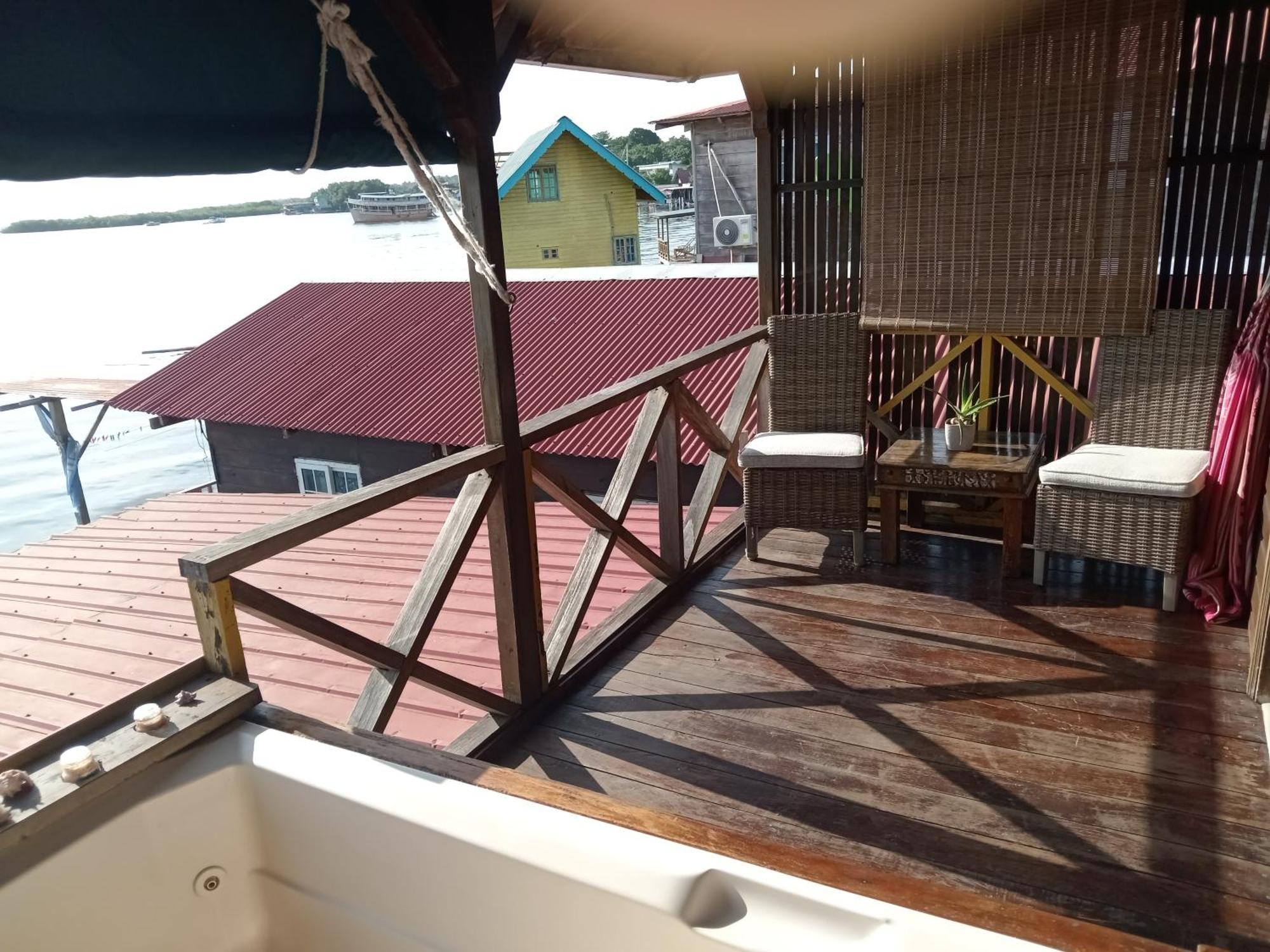 Villa Bahia Del Sol โบกัสทาวน์ ภายนอก รูปภาพ