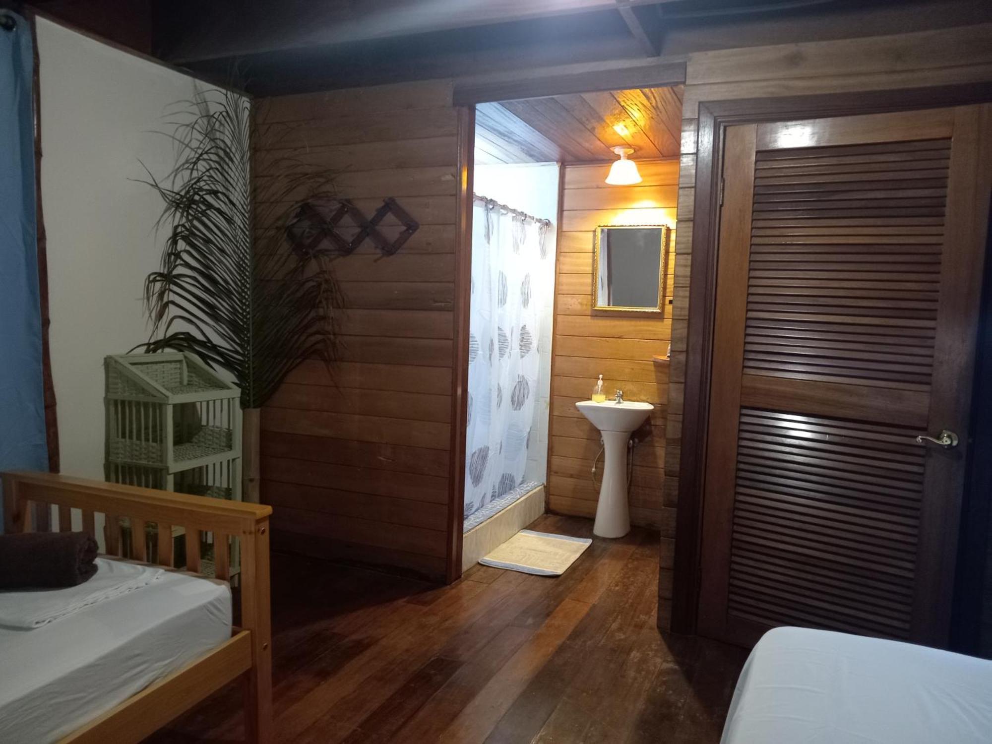 Villa Bahia Del Sol โบกัสทาวน์ ภายนอก รูปภาพ